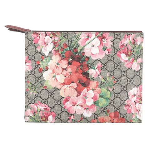 gucci makeup bag free gift|gucci bloom toiletry pouch.